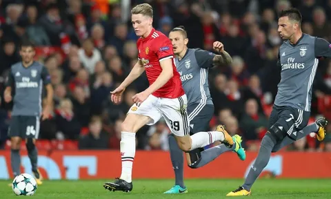 Chấm điểm Man Utd 2-0 Benfica: Gọi tên Scott McTominay!