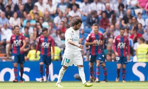 Chấm điểm Real sau trận hòa Levante: Điểm sáng hiếm hoi từ Toni Kroos