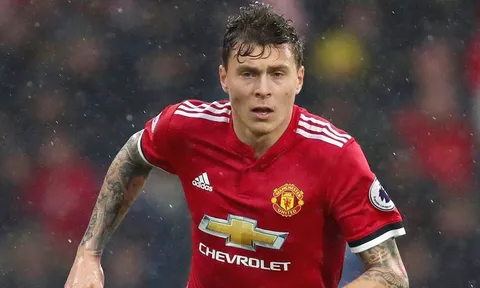 Chấm điểm Swansea 0-2 Man Utd: Gà son Lingard, điểm đen Lindelof