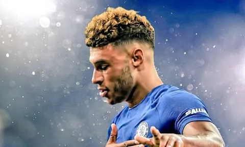 Chamberlain từ lâu đã là... fan 'cứng' của Chelsea?