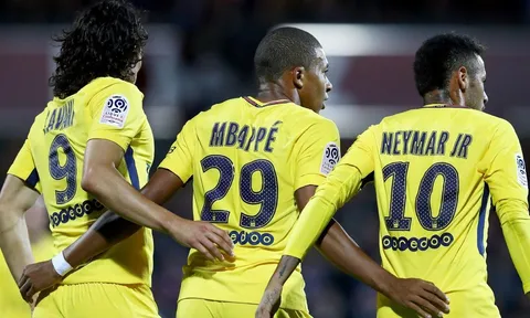 Champions League chi tiêu hơn 2,4 tỷ euro mua cầu thủ