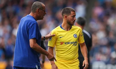Chần chừ không quyết, Sarri lại bắt Hazard phải chờ