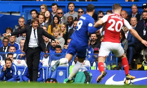 Chelsea hòa thất vọng: Khi nhà vô địch tự sát