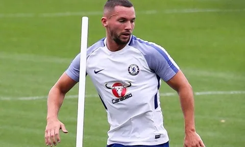Chelsea lên đường đấu Crystal Palace, bỏ Drinkwater ở lại thật lẻ loi