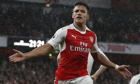 "Chỉ có 3 cầu thủ xuất sắc hơn Alexis Sanchez"