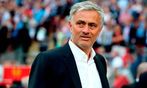 'Chỉ trích Mourinho lỗi thời? Thật kinh tởm! '