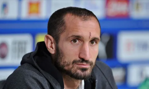 Chiellini vẫn còn 'cay' Pep Guardiola