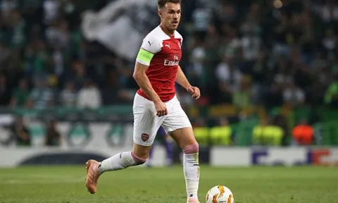 Chiều lòng Emery, Arsenal sẽ chiêu mộ "giáo sư" Man United thay Ramsey?