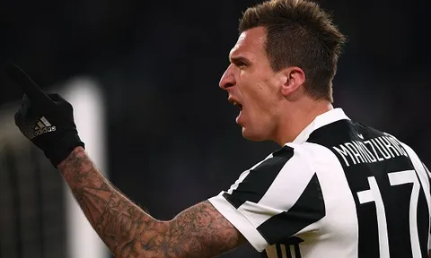 Chiều lòng Mandzukic, Juventus thắng đậm Crotone