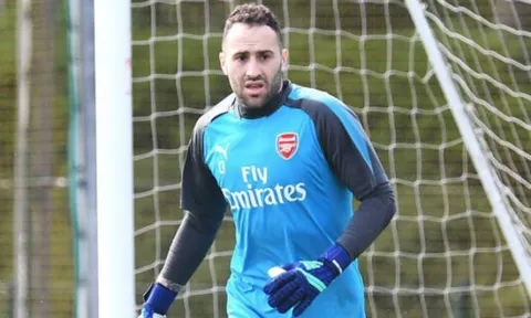 CHÍNH THỨC: Napoli chiêu mộ thành công sao Arsenal