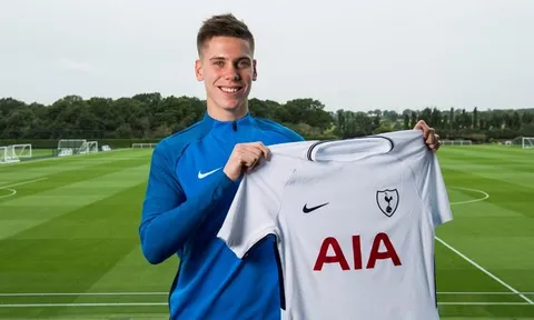 CHÍNH THỨC: Tottenham chiêu mộ cầu thủ từng sang Việt Nam