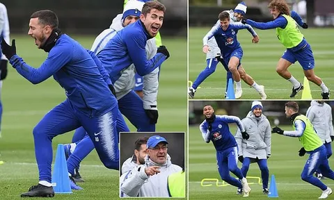 Chưa đá, Chelsea đã khiến Frank Lampard phải khiếp vía