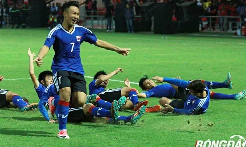CHÙM ẢNH: U15 PVF khiến thầy Giggs nở mày nở mặt trong ngày ra mắt