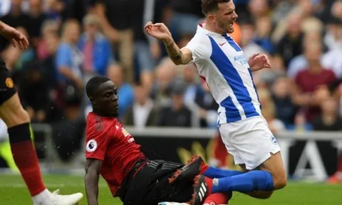 'Đây là tập thể Man Utd tầm thường nhất tôi từng thấy'