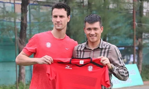 Nhìn lại 10 bản hợp đồng mùa đông của Man United kể từ năm 2008