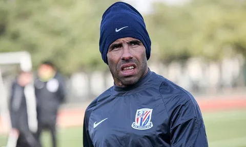 CLB Trung Quốc "mang họa" vì Carlos Tevez