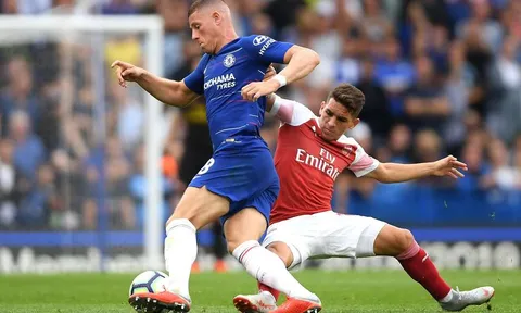 Có Lucas Torreira, Arsenal hủy diệt trong cả công lẫn thủ