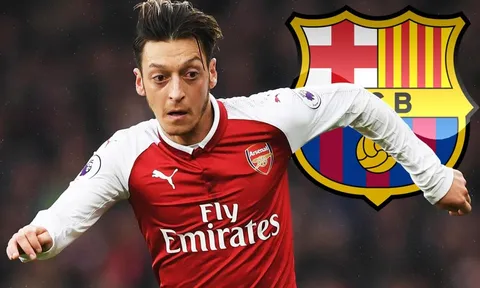 Có Mesut Ozil, Barcelona vận hành với sơ đồ nào?