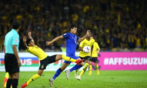 Có thể đụng Việt Nam, Malaysia trả giá đắt cho vé vào chung kết