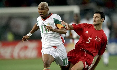 Còn ai nhớ đến El Hadji Diouf?