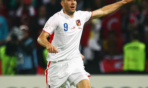 Còn ai nhớ đến gã khổng lồ Jan Koller?
