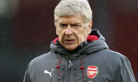 Còn tự trọng, Wenger nên từ chức