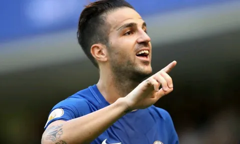 Conte: "Fabregas phải nhìn Kante mà học tập"