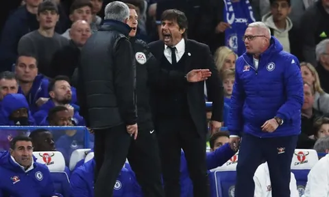 Conte khuyên Mourinho nên bớt 'nhiều chuyện' lại