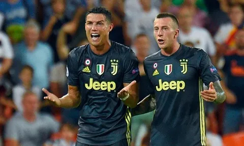 Ronaldo đón tin cực vui, tràn trề cơ hội đấu MU