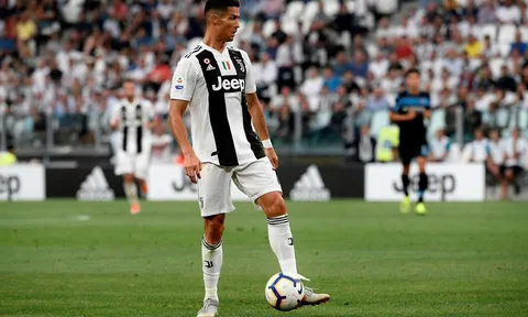 Trước vòng 3 Serie A: Ronaldo và những câu hỏi cần lời giải