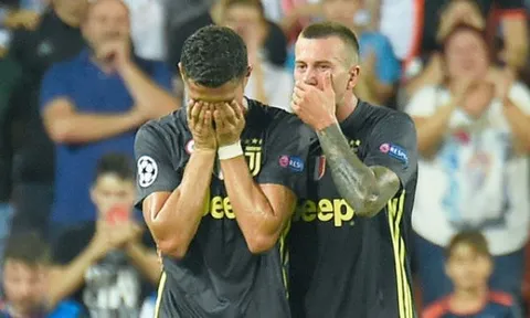 Bạn đã hiểu vì sao Ronaldo bật khóc nức nở chưa?