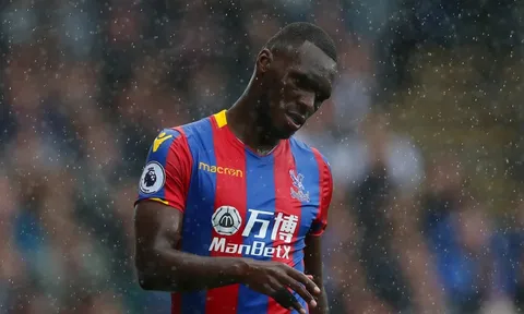 Crystal Palace là đội TỆ NHẤT lịch sử bóng đá Anh
