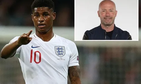 "Cứ ở Man Utd, Rashford không thể trở thành một tiền đạo giỏi"