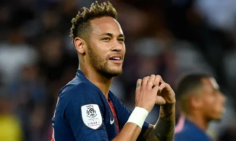Sao bự PSG được trả tiền chỉ để...thân thiện