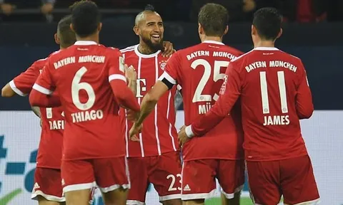 Schalke 0-3 Bayern Munich: Hùm xám bóp nghẹt đối thủ