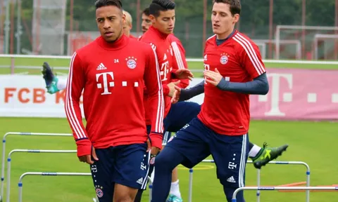 4 ngày đá 2 trận, dàn sao Bayern vẫn tỏ rõ quyết tâm trên sân tập