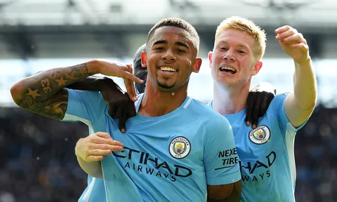Đội hình tiêu biểu vòng 8 Ngoại hạng Anh: "Độc cô cầu bại" Man City