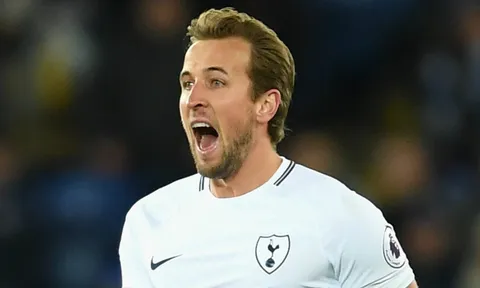 Đội hình tiêu biểu vòng 16 NHA: Tottenham áo đảo; Salah lại gánh team