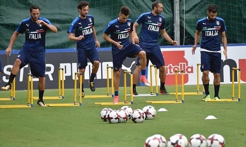 Italia tích cực rèn quân chuẩn bị cho đại chiến Tây Ban Nha