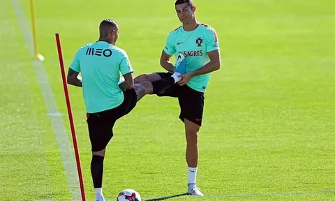 Về tuyển BĐN, Ronaldo quyết tìm lại bản năng sát thủ