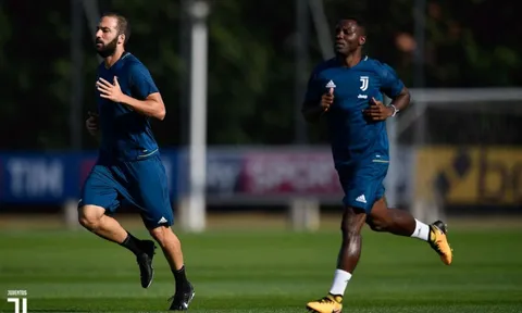"Bỏ rơi" Messi, Higuain cùng Juve chuẩn bị cho đại chiến với Lazio
