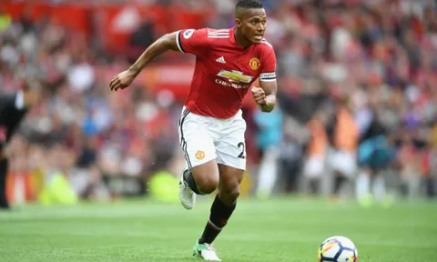 Đã bao lâu rồi Valencia mới ghi bàn ở Old Trafford?