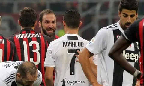 Đại diện xuất hiện tại London, 'nạn nhân của Ronaldo' sắp gia nhập Chelsea?