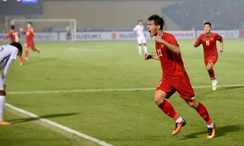Đại thắng, một cầu thủ Việt cùng lúc được gọi là Cavani, Morata và... Ramos