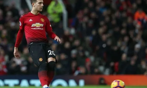Mourinho phá lệ, so sánh sao Man Utd với huyền thoại Quỷ đỏ