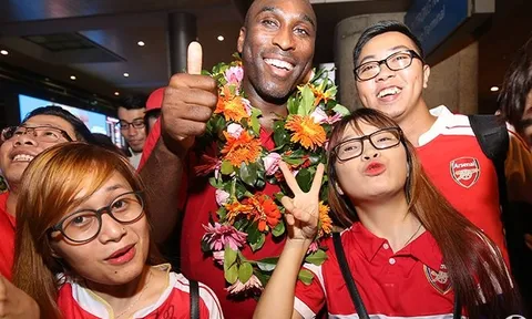 Danh thủ Sol Campbell nói gì khi đặt chân đến Việt Nam?