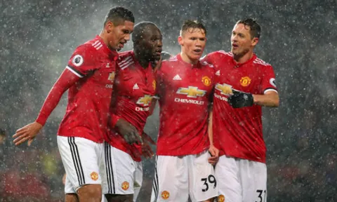 Đập tan dư luận, Lukaku lập công đưa Man United đến chiến thắng