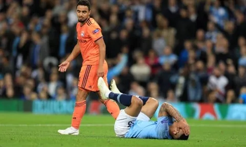 Đâu chỉ mỗi Depay, cựu Quỷ đỏ này cũng khiến fan Man Utd "phát cuồng"