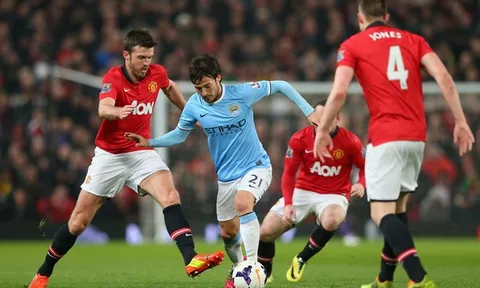 David Silva từng hành hạ Man Utd thế này đây