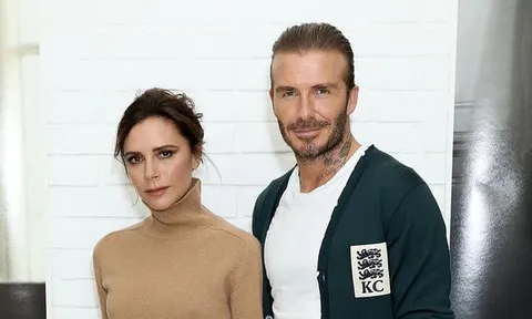 Vợ chồng Beckham lục đục vì... công ty đại diện